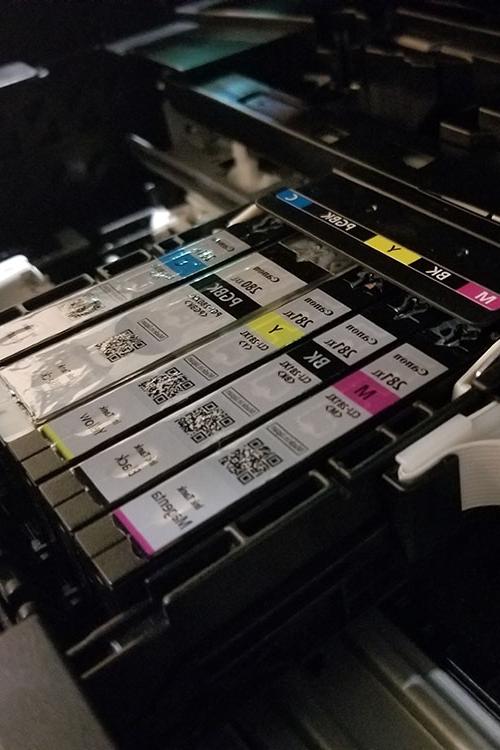 Printer Cartridges 和 Electronics